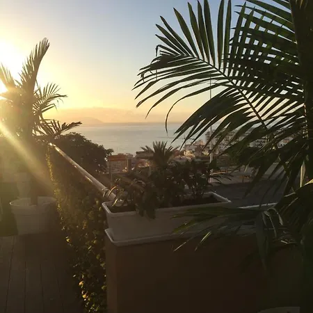 Villa De Lujo En Puerto Santiago Vila *
